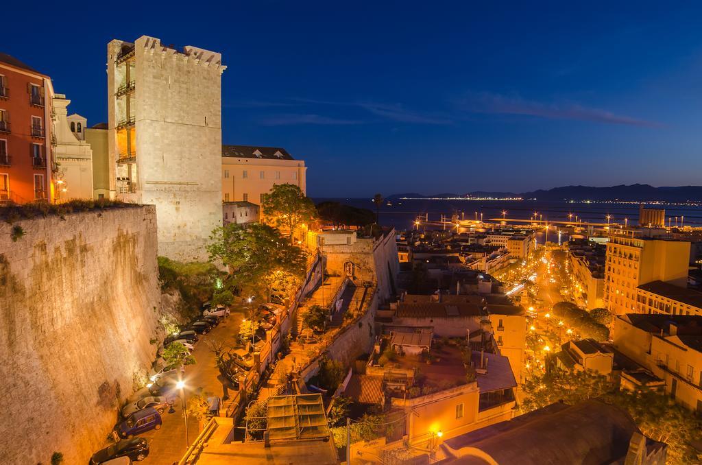 Onda Marina Rooms Cagliari Buitenkant foto